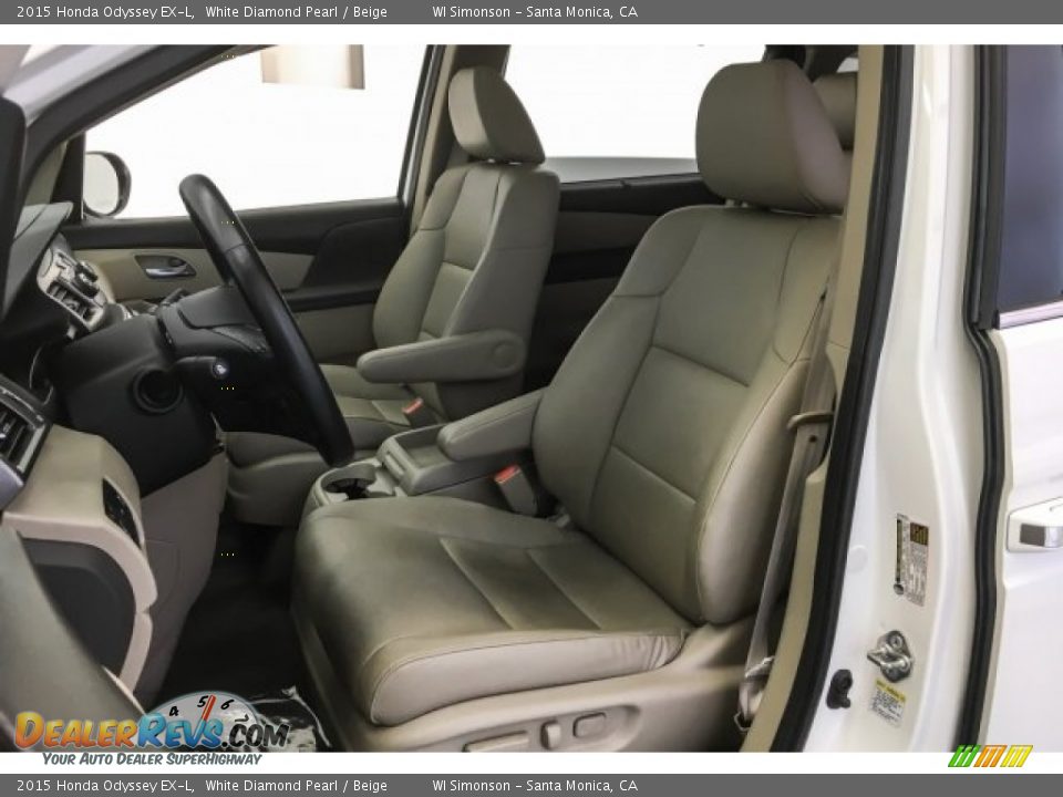 2015 Honda Odyssey EX-L White Diamond Pearl / Beige Photo #16