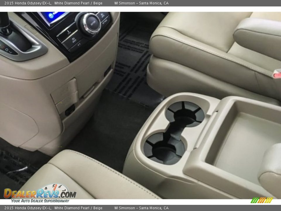 2015 Honda Odyssey EX-L White Diamond Pearl / Beige Photo #21