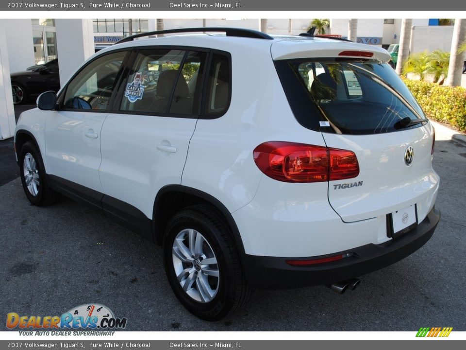 2017 Volkswagen Tiguan S Pure White / Charcoal Photo #6