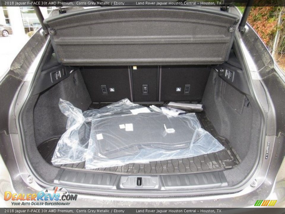 2018 Jaguar F-PACE 30t AWD Premium Corris Grey Metallic / Ebony Photo #17