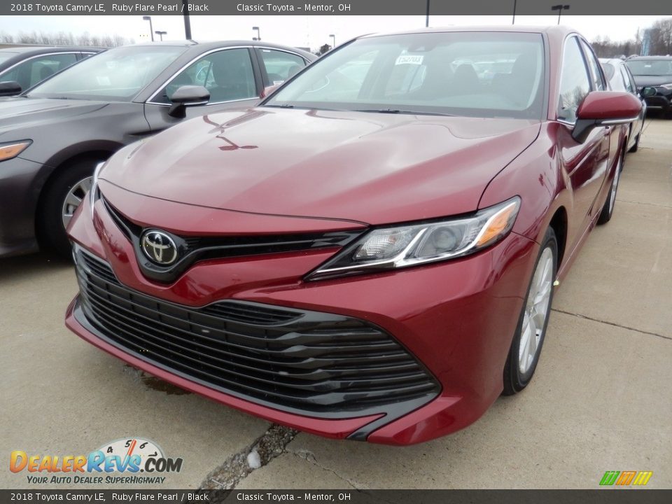 2018 Toyota Camry LE Ruby Flare Pearl / Black Photo #1