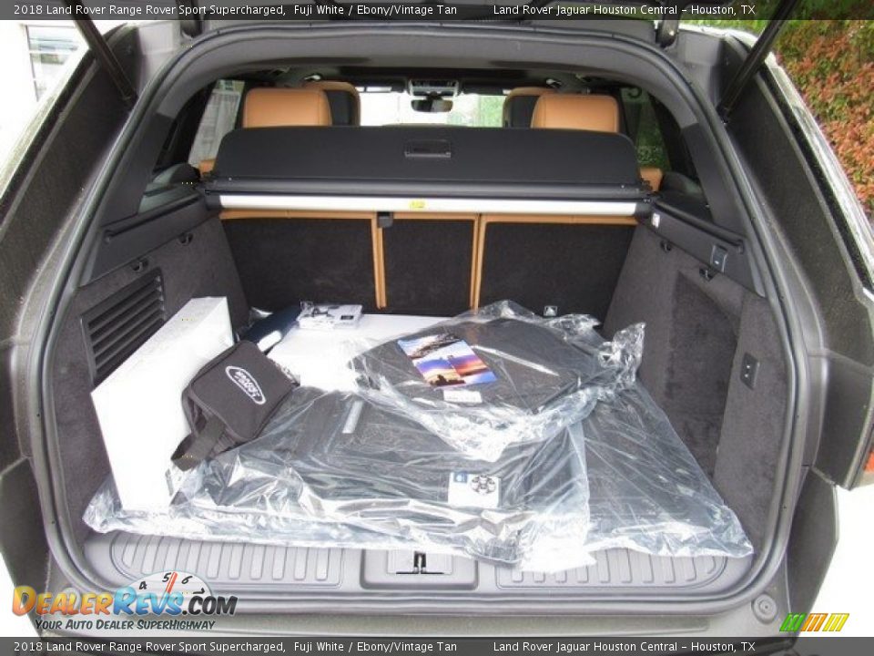 2018 Land Rover Range Rover Sport Supercharged Trunk Photo #17