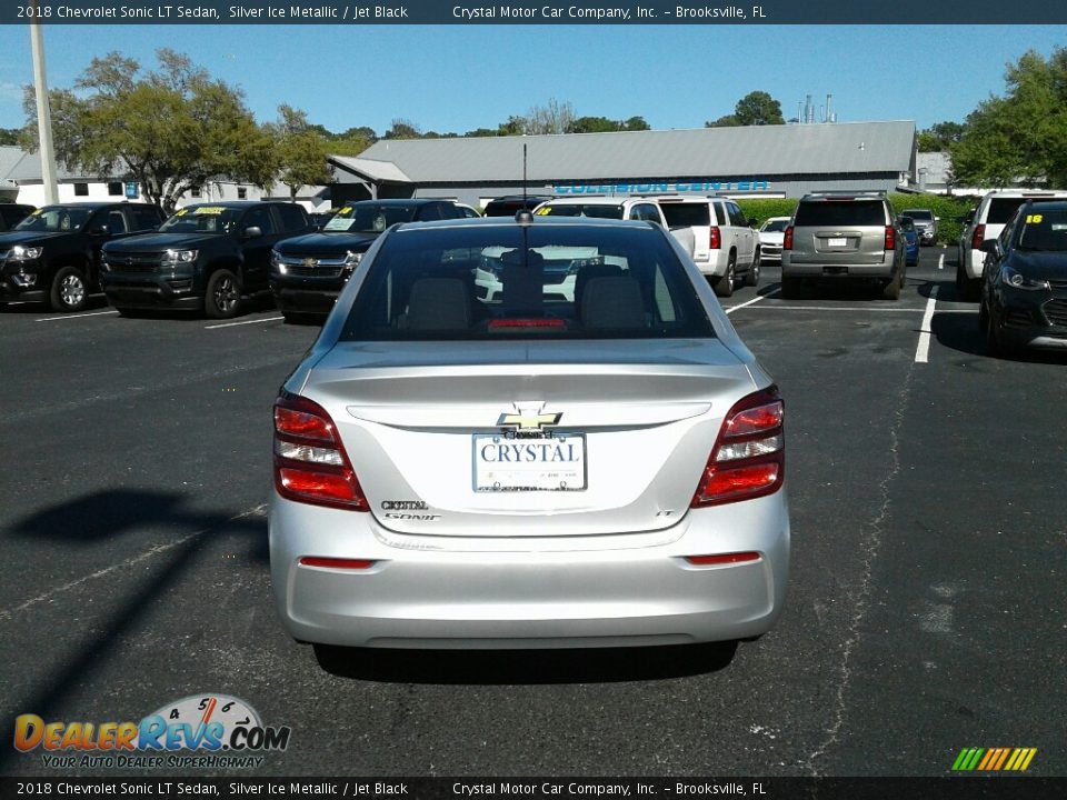 2018 Chevrolet Sonic LT Sedan Silver Ice Metallic / Jet Black Photo #4
