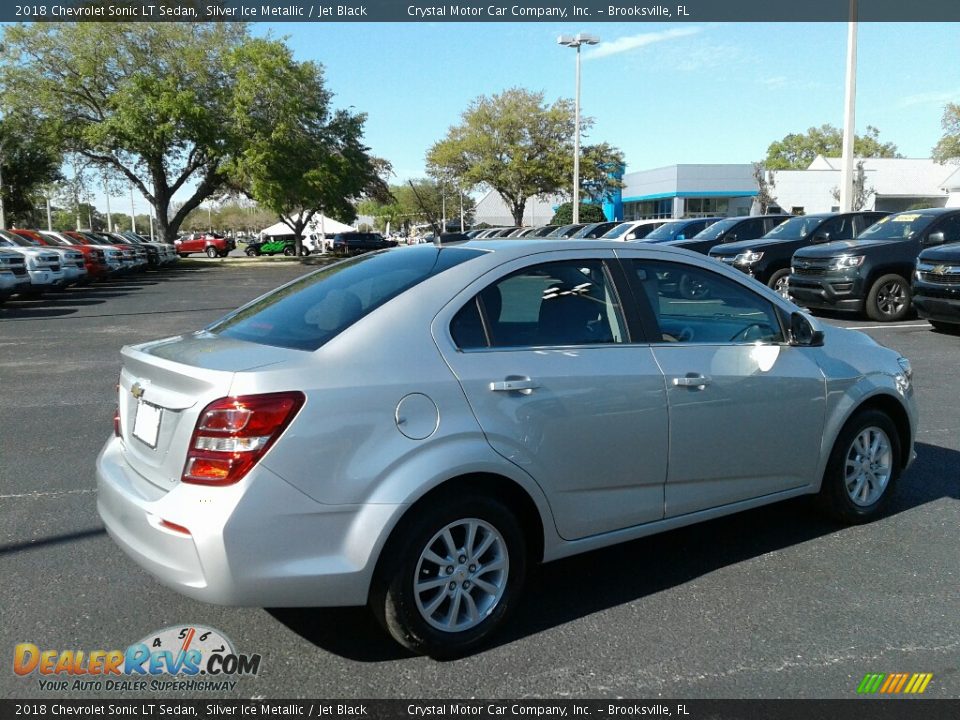 2018 Chevrolet Sonic LT Sedan Silver Ice Metallic / Jet Black Photo #5