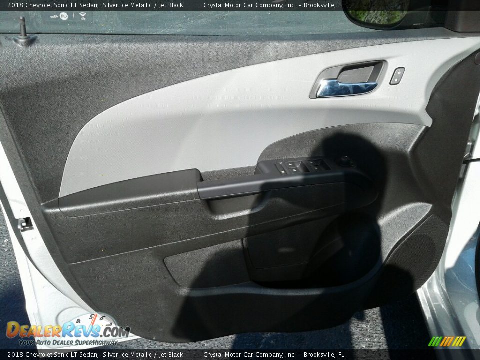2018 Chevrolet Sonic LT Sedan Silver Ice Metallic / Jet Black Photo #17