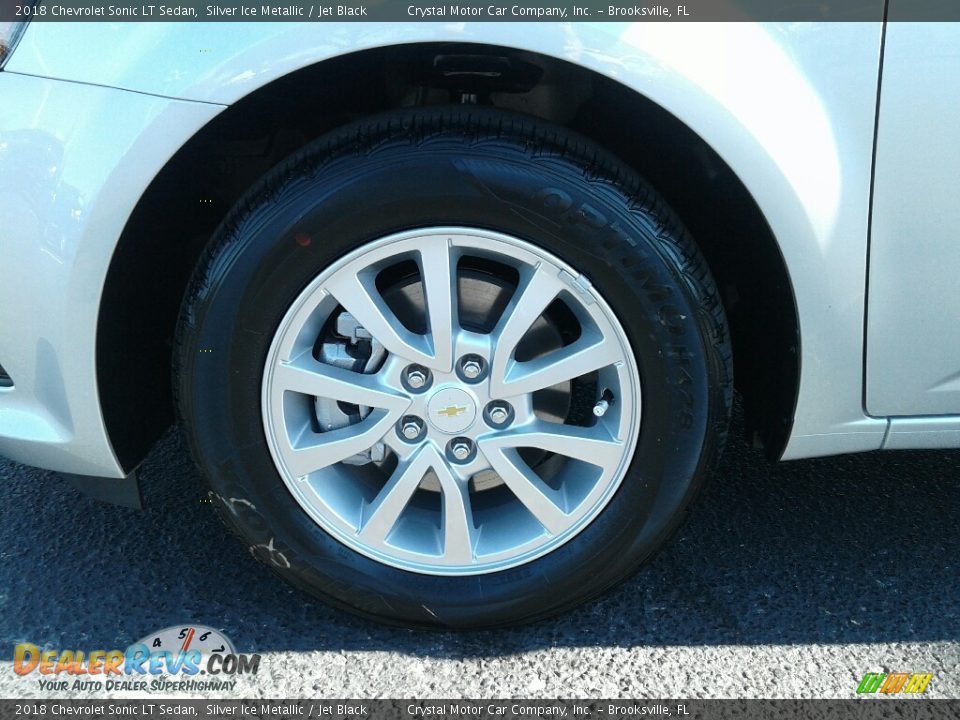2018 Chevrolet Sonic LT Sedan Silver Ice Metallic / Jet Black Photo #20