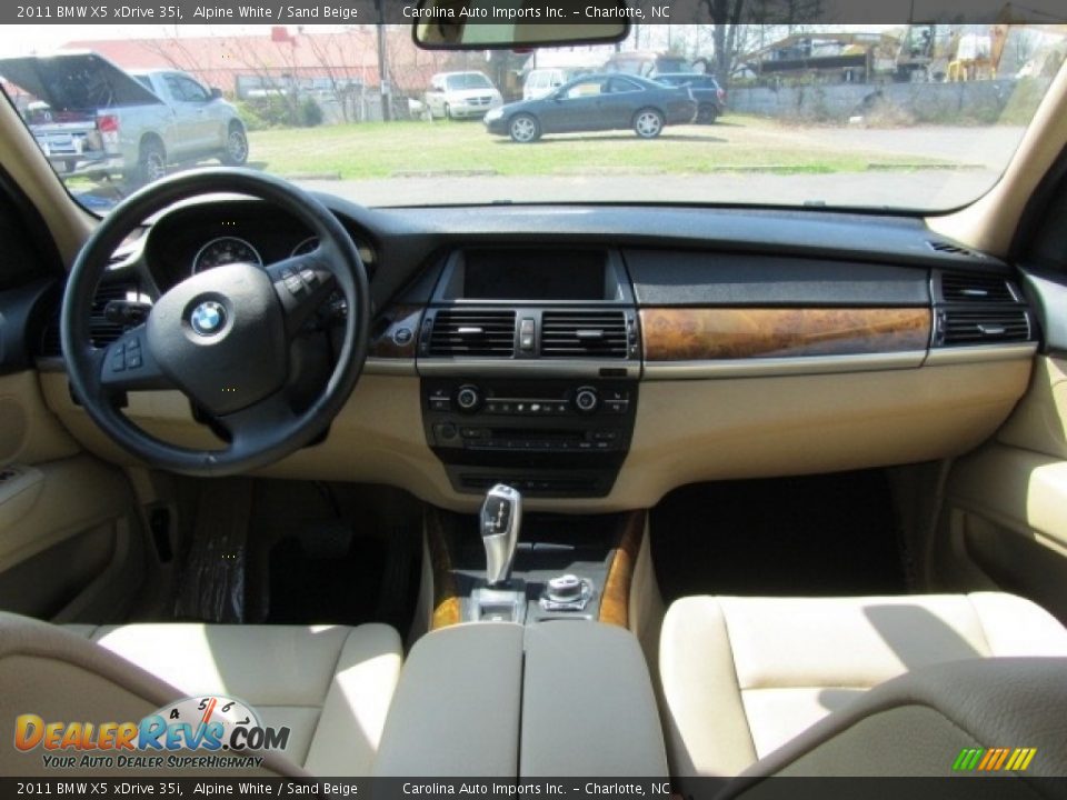 2011 BMW X5 xDrive 35i Alpine White / Sand Beige Photo #13