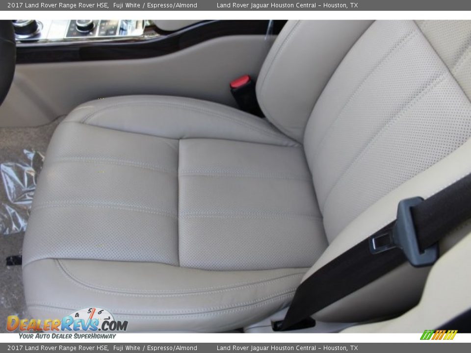 2017 Land Rover Range Rover HSE Fuji White / Espresso/Almond Photo #13
