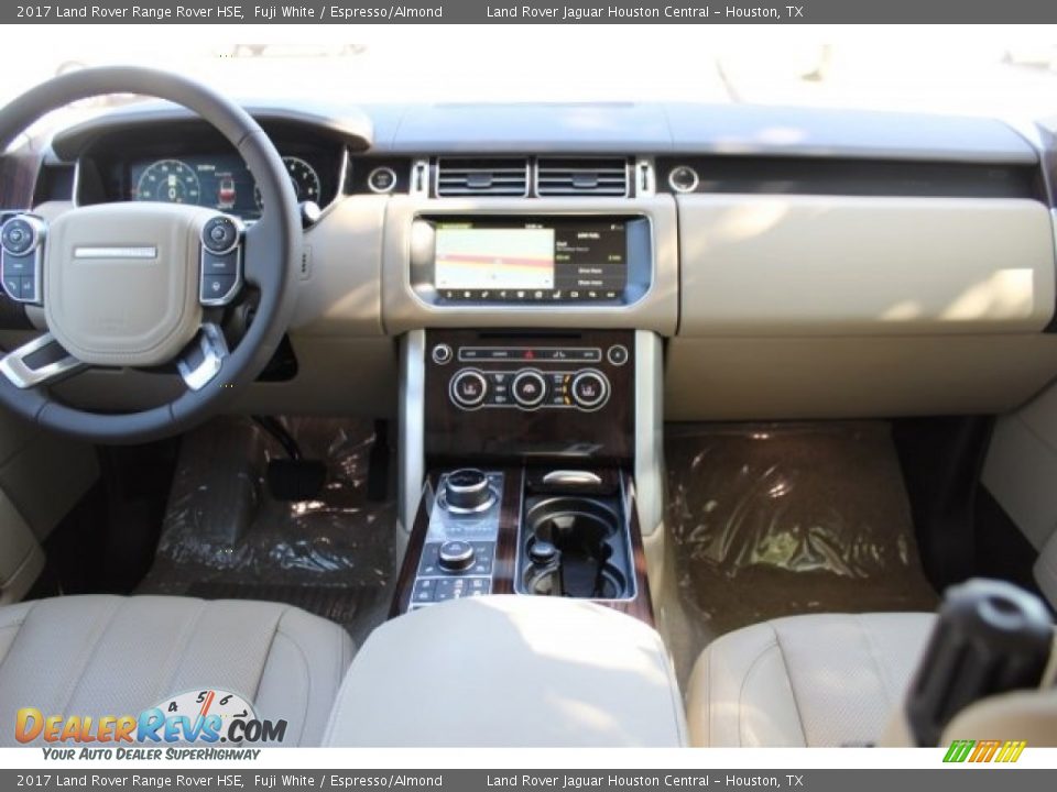 2017 Land Rover Range Rover HSE Fuji White / Espresso/Almond Photo #30