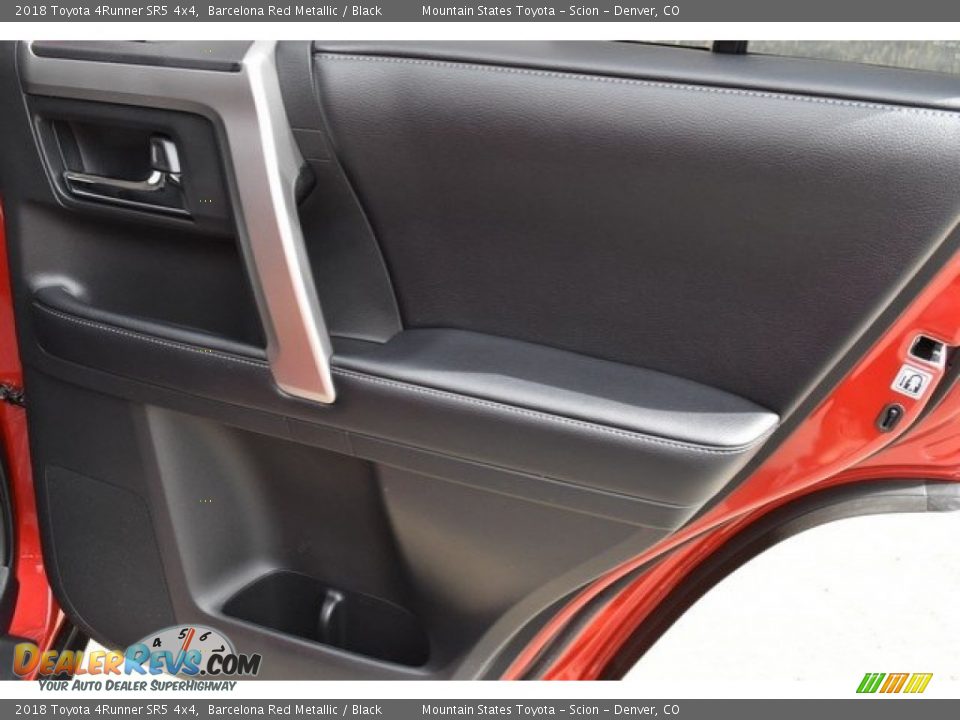 2018 Toyota 4Runner SR5 4x4 Barcelona Red Metallic / Black Photo #23