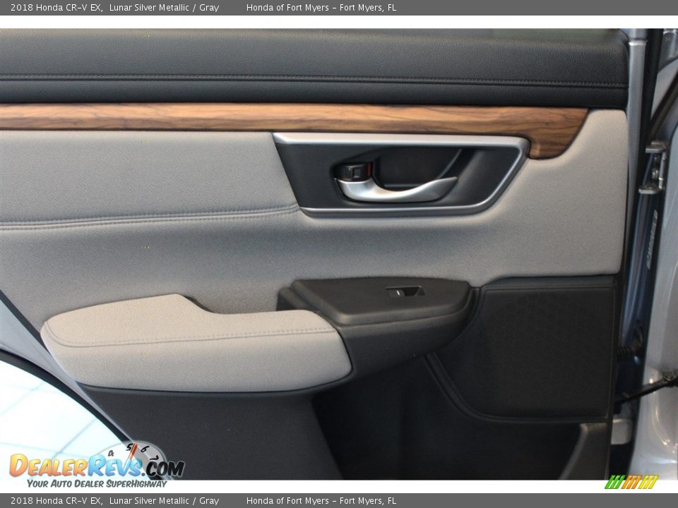 2018 Honda CR-V EX Lunar Silver Metallic / Gray Photo #26