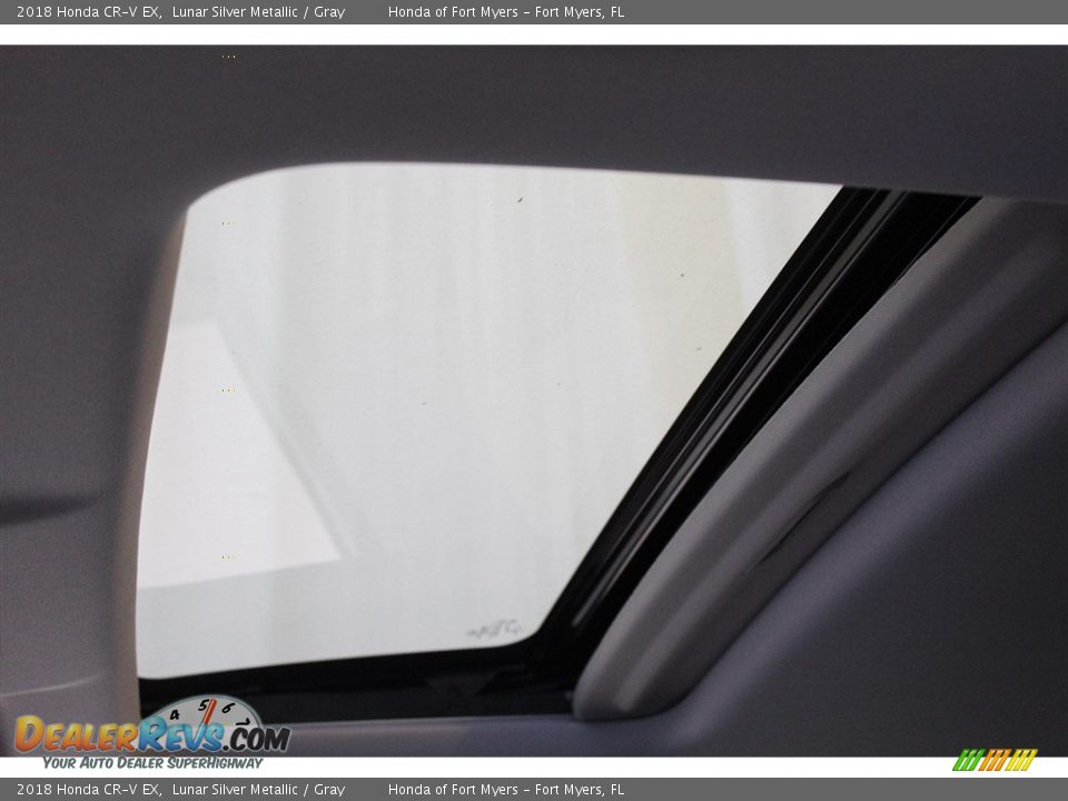 2018 Honda CR-V EX Lunar Silver Metallic / Gray Photo #32