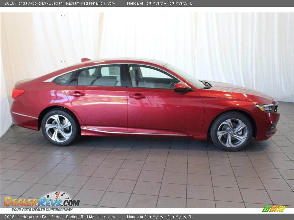 2018 Honda Accord EX-L Sedan Radiant Red Metallic / Ivory Photo #3