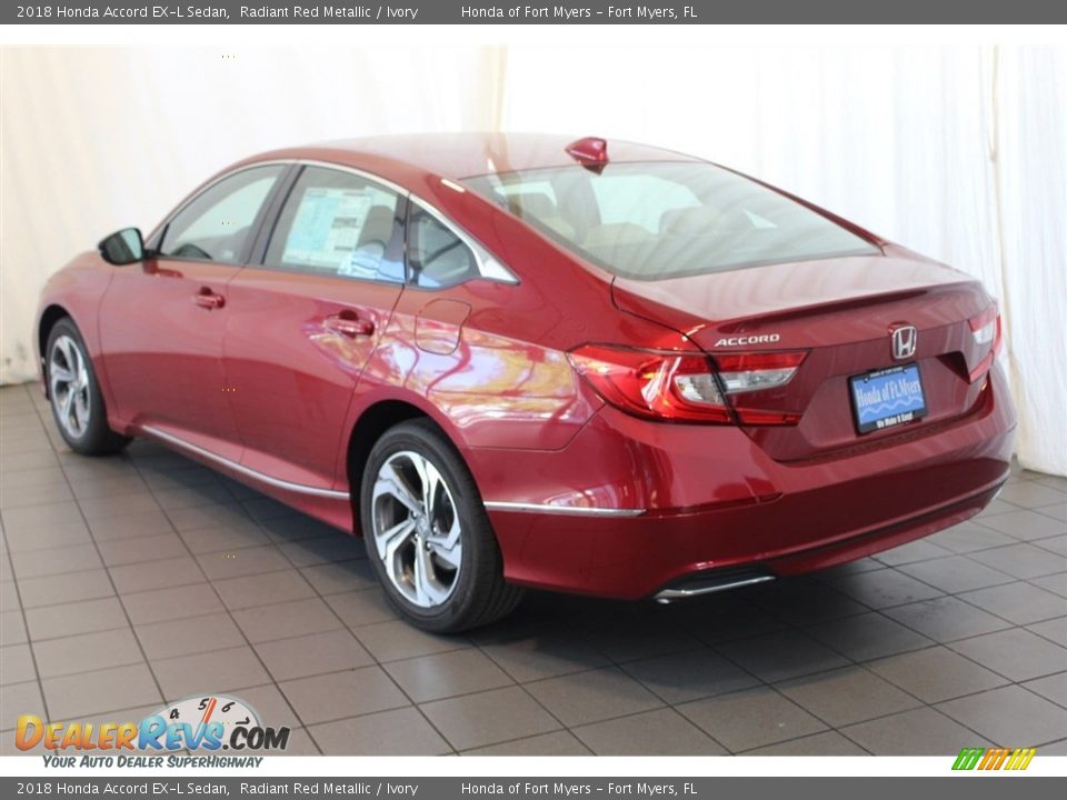 2018 Honda Accord EX-L Sedan Radiant Red Metallic / Ivory Photo #7