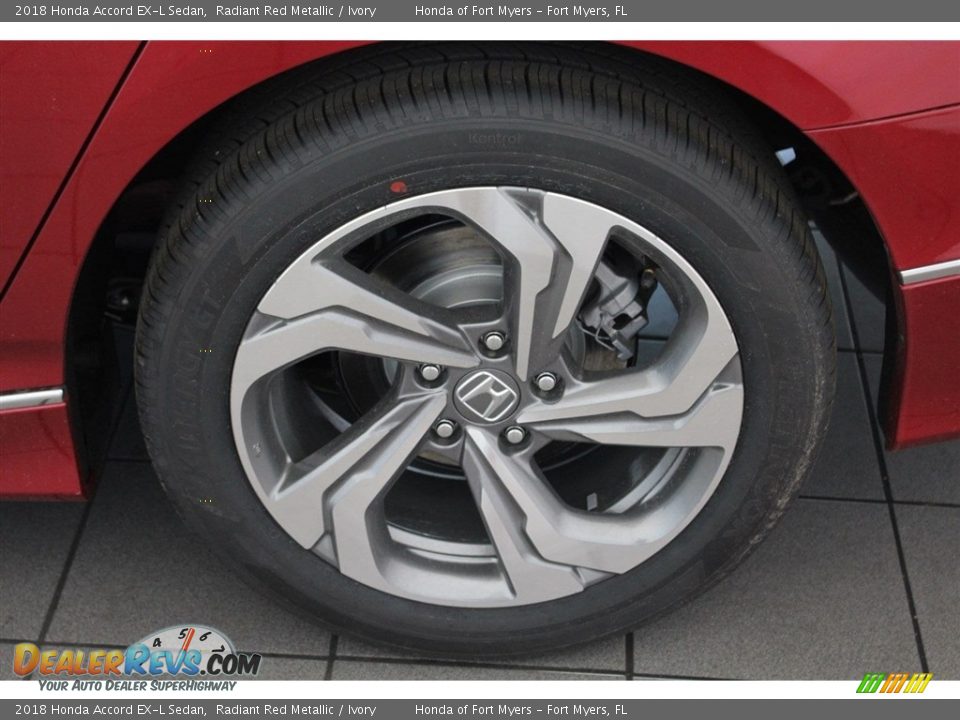 2018 Honda Accord EX-L Sedan Radiant Red Metallic / Ivory Photo #13