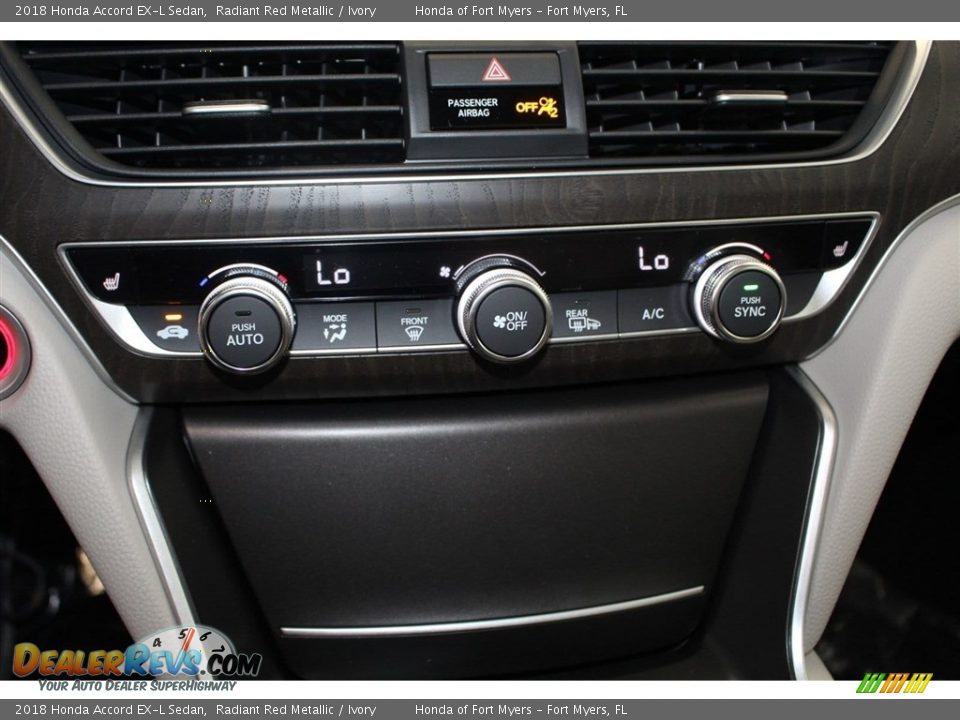 2018 Honda Accord EX-L Sedan Radiant Red Metallic / Ivory Photo #29