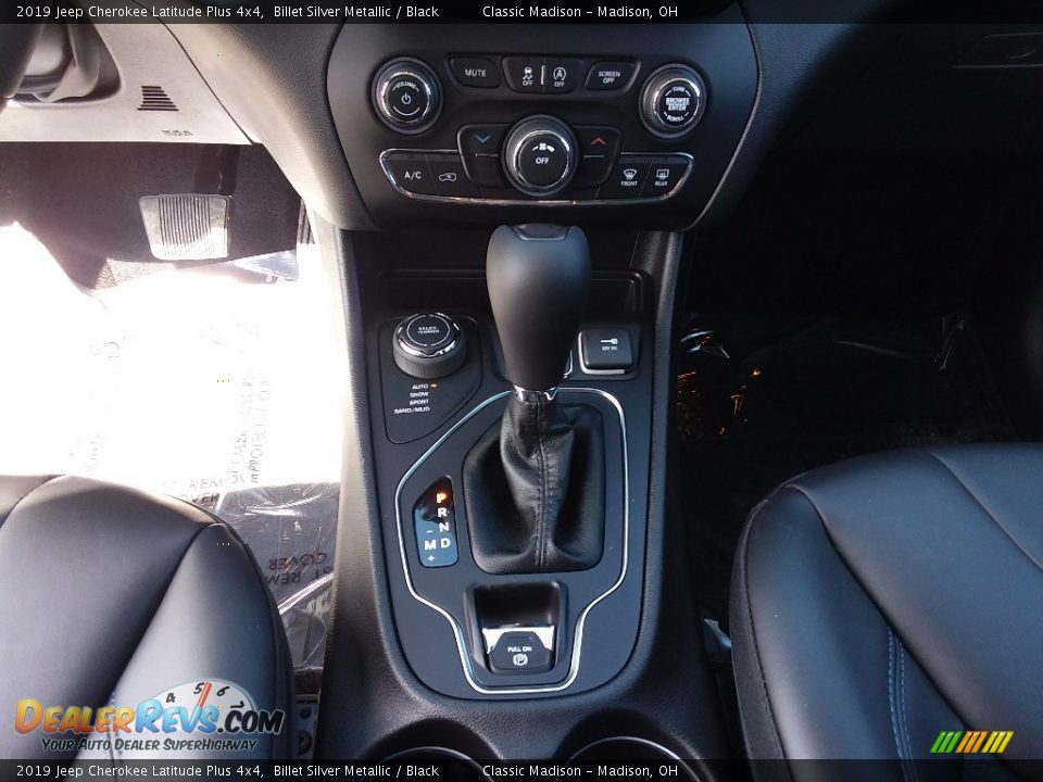 2019 Jeep Cherokee Latitude Plus 4x4 Billet Silver Metallic / Black Photo #6