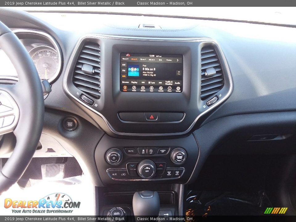 2019 Jeep Cherokee Latitude Plus 4x4 Billet Silver Metallic / Black Photo #7