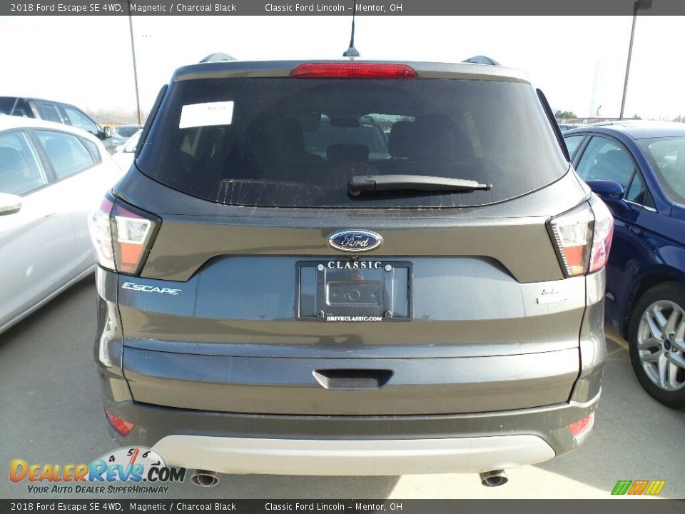 2018 Ford Escape SE 4WD Magnetic / Charcoal Black Photo #4