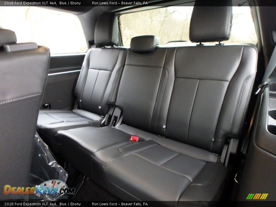 Rear Seat of 2018 Ford Expedition XLT 4x4 Photo #12