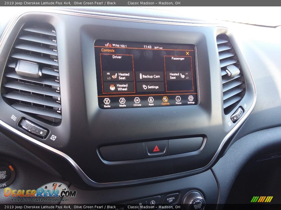 2019 Jeep Cherokee Latitude Plus 4x4 Olive Green Pearl / Black Photo #12