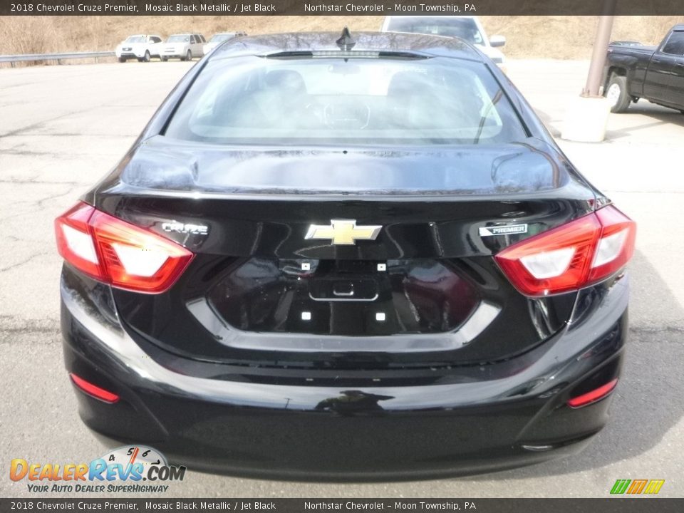 2018 Chevrolet Cruze Premier Mosaic Black Metallic / Jet Black Photo #4