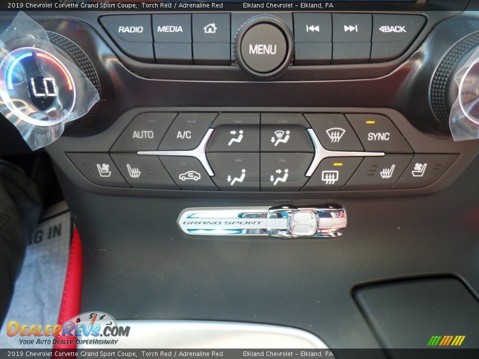 Controls of 2019 Chevrolet Corvette Grand Sport Coupe Photo #35