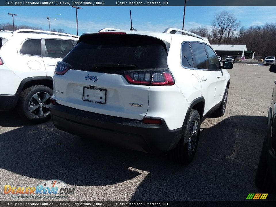 2019 Jeep Cherokee Latitude Plus 4x4 Bright White / Black Photo #3