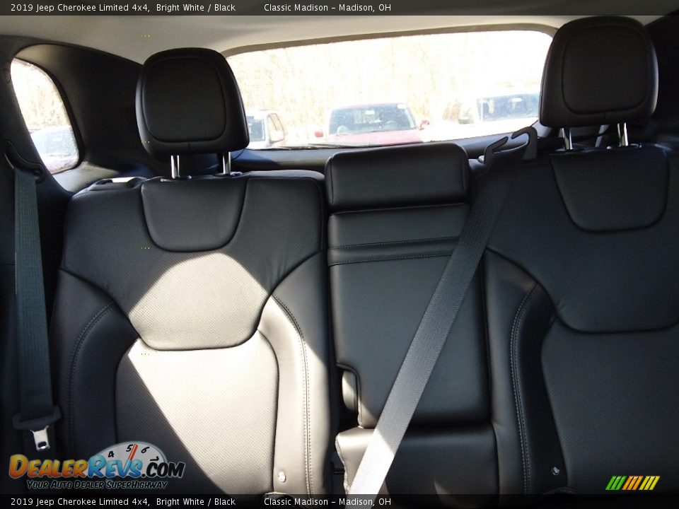 2019 Jeep Cherokee Limited 4x4 Bright White / Black Photo #6