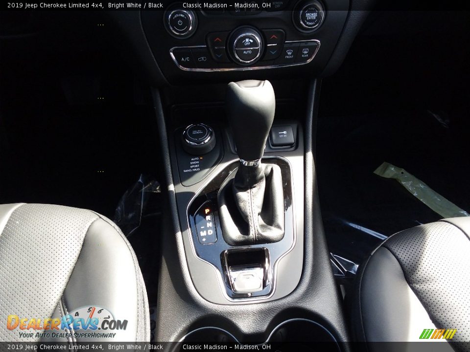 2019 Jeep Cherokee Limited 4x4 Bright White / Black Photo #9