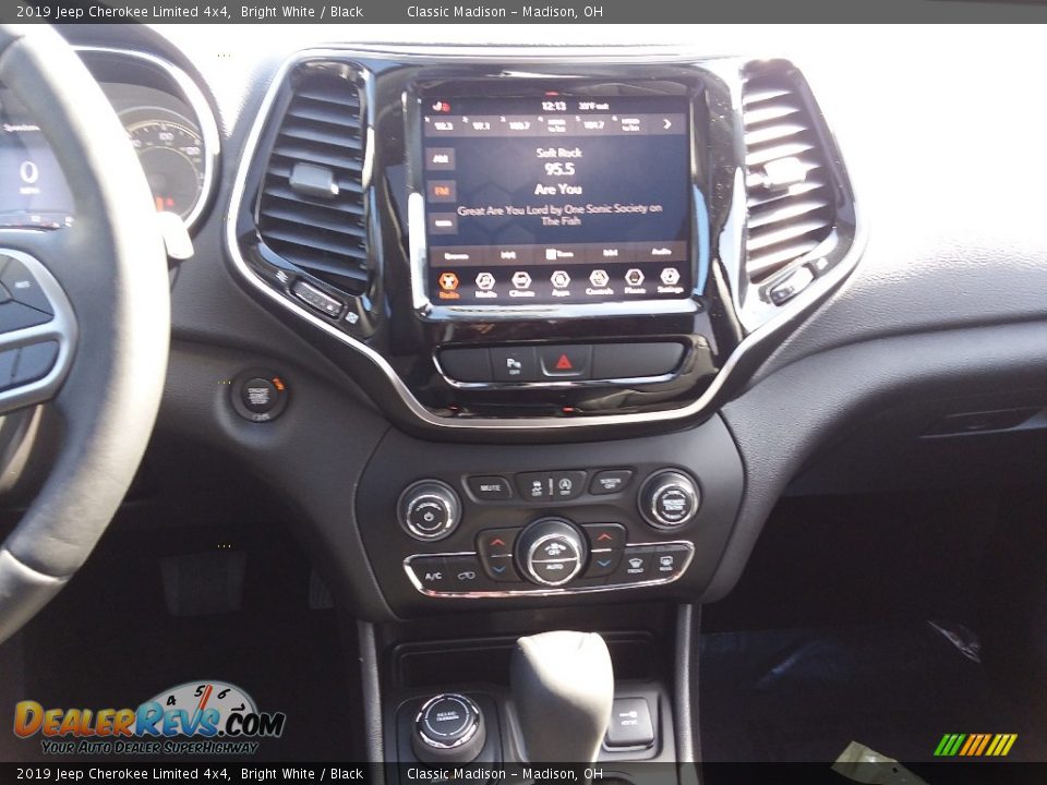 2019 Jeep Cherokee Limited 4x4 Bright White / Black Photo #10