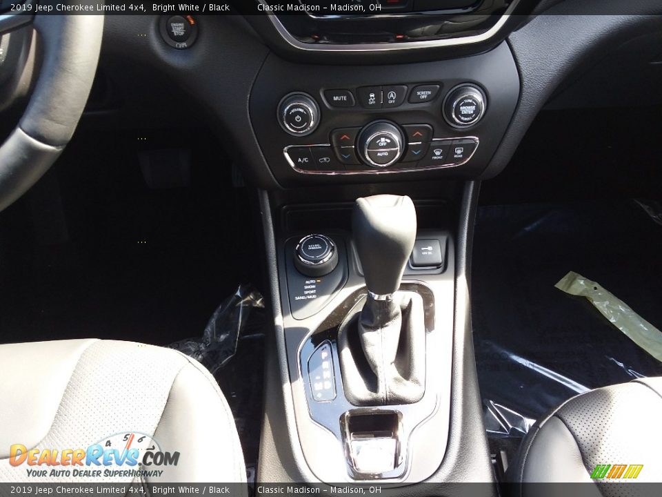 2019 Jeep Cherokee Limited 4x4 Bright White / Black Photo #12