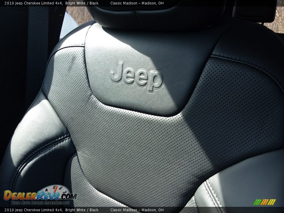 2019 Jeep Cherokee Limited 4x4 Bright White / Black Photo #16