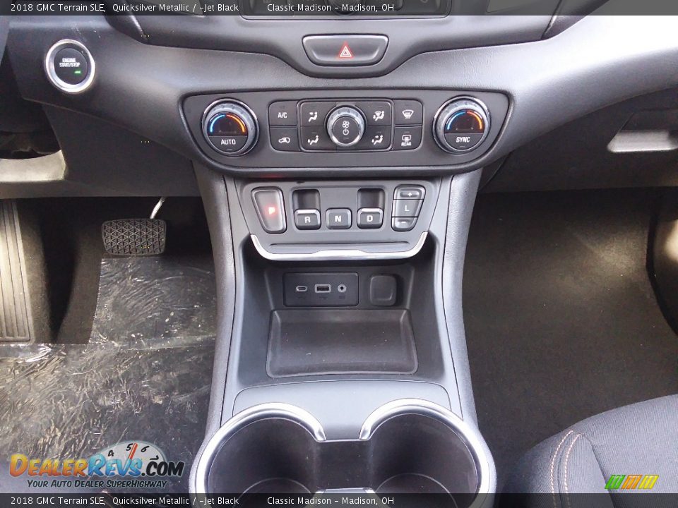 2018 GMC Terrain SLE Quicksilver Metallic / ­Jet Black Photo #8