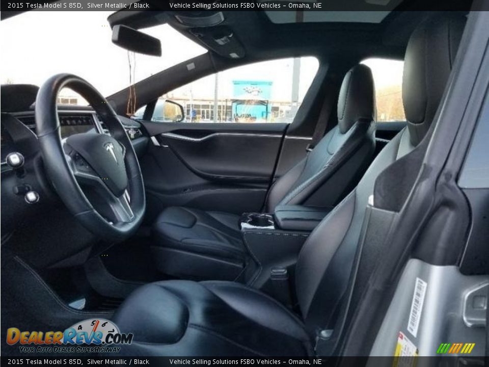Front Seat of 2015 Tesla Model S 85D Photo #6