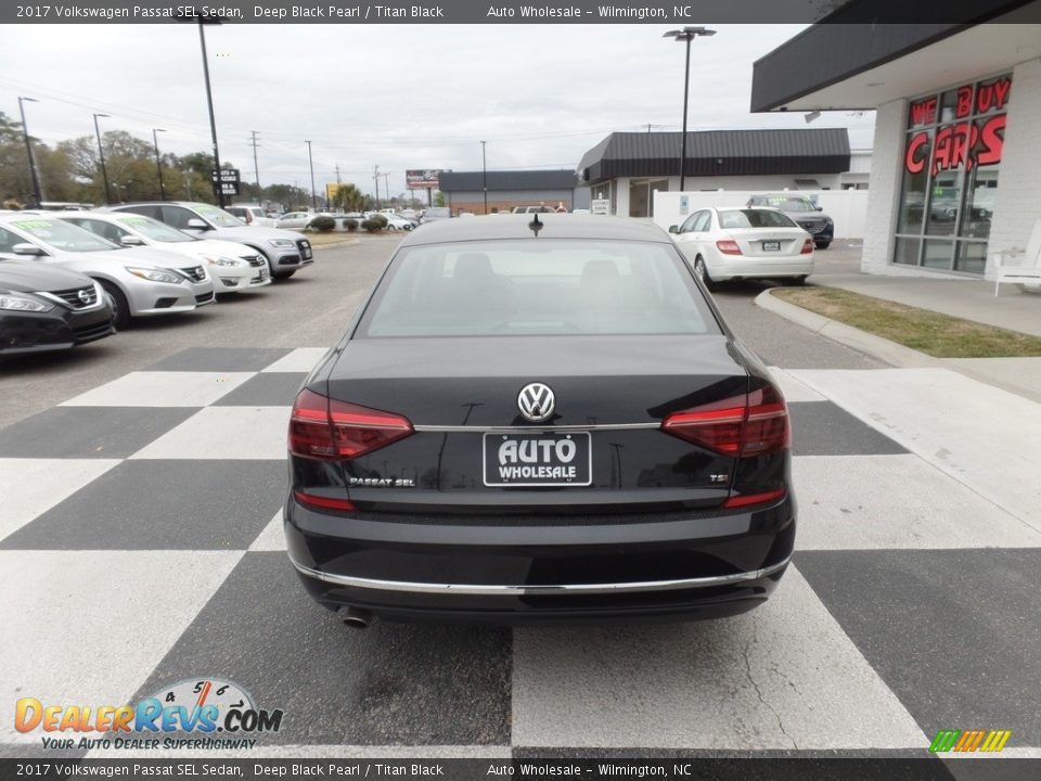 2017 Volkswagen Passat SEL Sedan Deep Black Pearl / Titan Black Photo #4