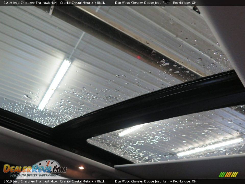 2019 Jeep Cherokee Trailhawk 4x4 Granite Crystal Metallic / Black Photo #4