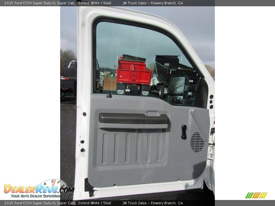 2015 Ford F250 Super Duty XL Super Cab Oxford White / Steel Photo #9