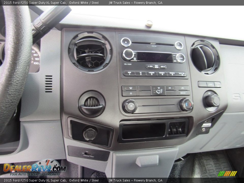 2015 Ford F250 Super Duty XL Super Cab Oxford White / Steel Photo #16