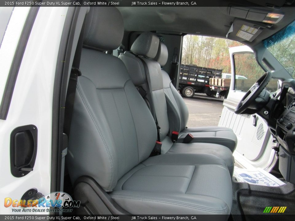 2015 Ford F250 Super Duty XL Super Cab Oxford White / Steel Photo #17