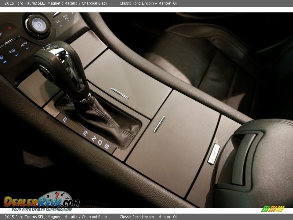 2015 Ford Taurus SEL Magnetic Metallic / Charcoal Black Photo #14