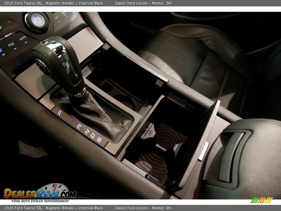 2015 Ford Taurus SEL Magnetic Metallic / Charcoal Black Photo #15