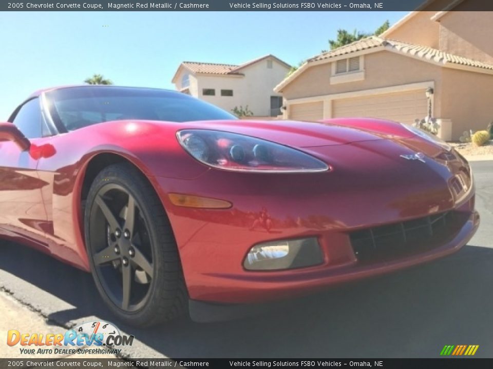 2005 Chevrolet Corvette Coupe Magnetic Red Metallic / Cashmere Photo #13