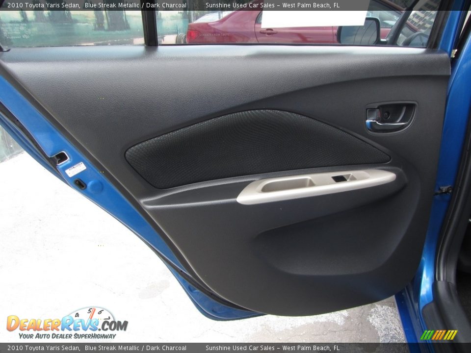 2010 Toyota Yaris Sedan Blue Streak Metallic / Dark Charcoal Photo #17