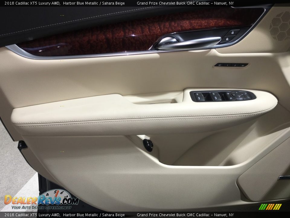 2018 Cadillac XT5 Luxury AWD Harbor Blue Metallic / Sahara Beige Photo #11