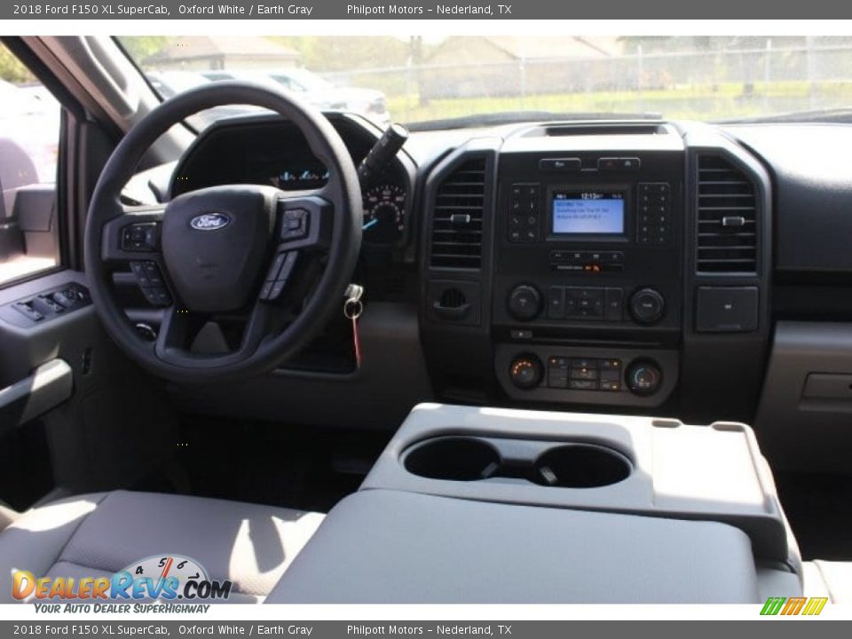 2018 Ford F150 XL SuperCab Oxford White / Earth Gray Photo #22