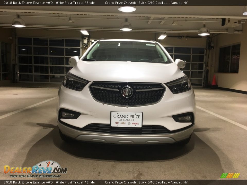 2018 Buick Encore Essence AWD White Frost Tricoat / Shale Photo #8