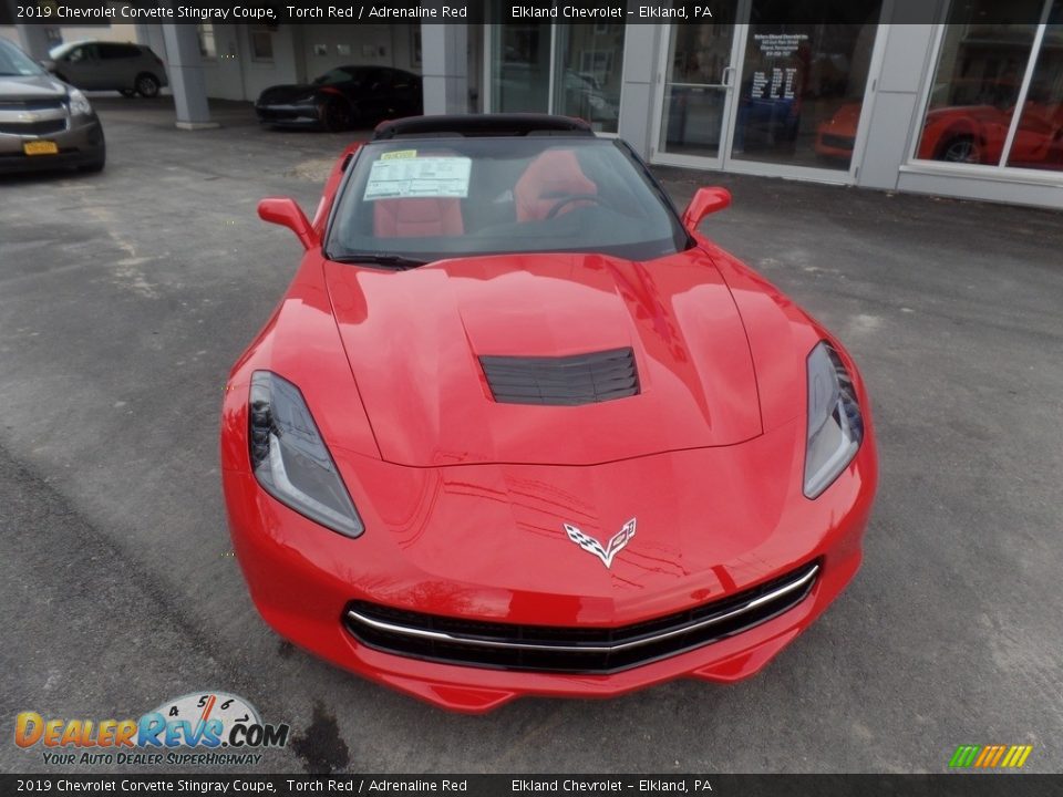 2019 Chevrolet Corvette Stingray Coupe Torch Red / Adrenaline Red Photo #2
