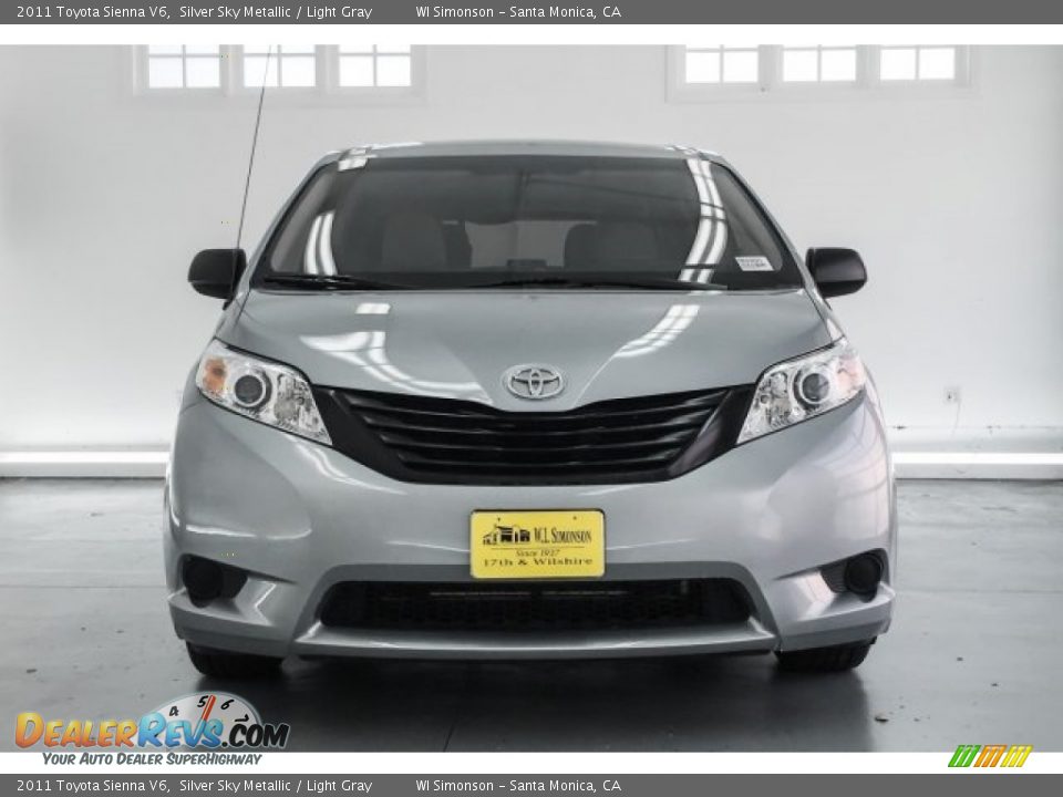 2011 Toyota Sienna V6 Silver Sky Metallic / Light Gray Photo #2