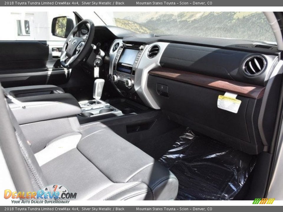 2018 Toyota Tundra Limited CrewMax 4x4 Silver Sky Metallic / Black Photo #11